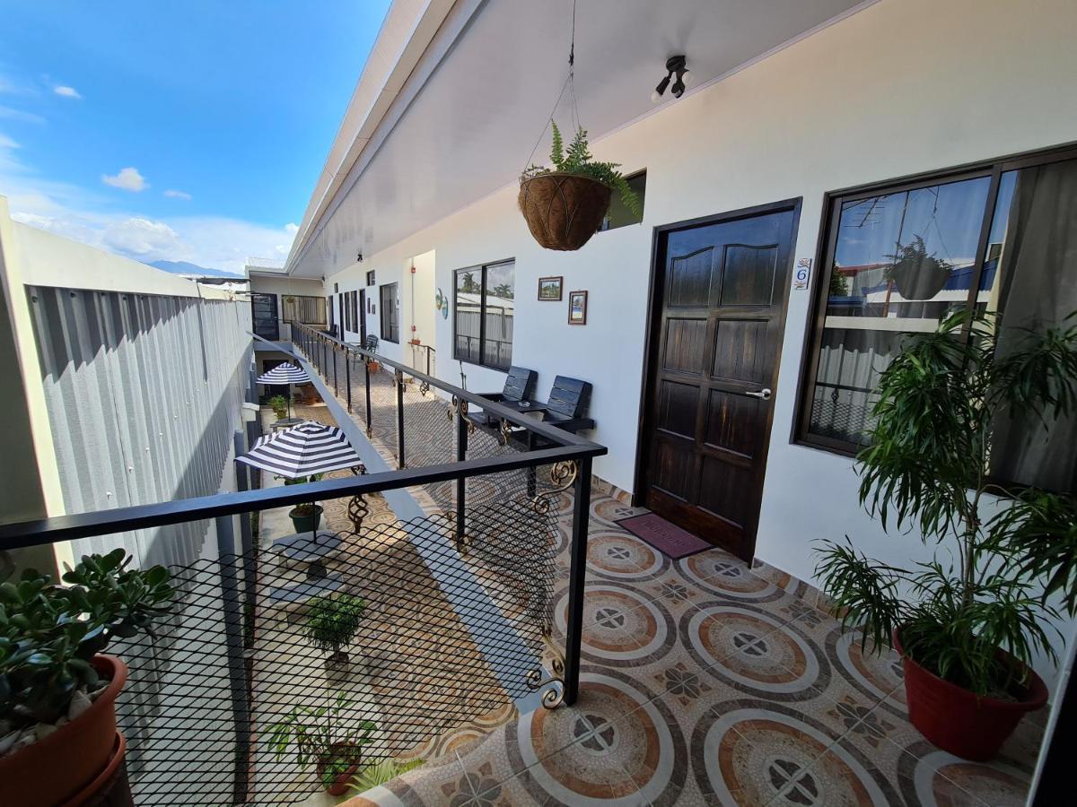 Apartamentos Ave Del Paraiso アラフエラ エクステリア 写真